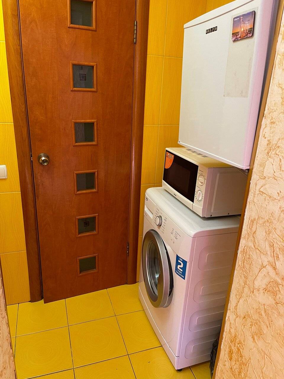 Фотографии номера Бюджетный двухместный номер с 2 отдельными кроватями в Гостинице Белая магнолия Алушта